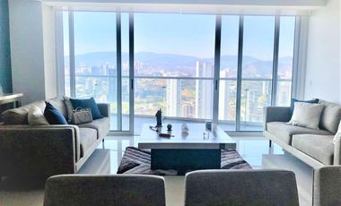 Excelente departamento em venta o amueblado en renta en Five Bosque Real