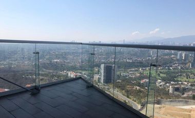 Excelente departamento em venta o amueblado en renta en Five Bosque Real