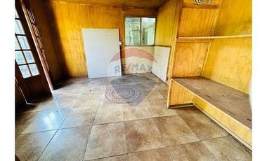 Gran casa remodelada en barrio residencial