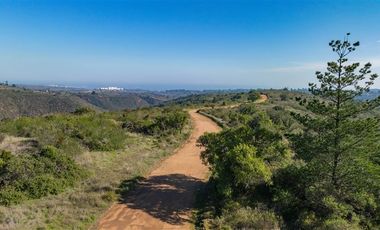 Parcela en Venta en Parque Algarrobo
