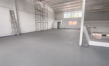 BODEGA EN ARRIENDO UBICADA EN BELLO S