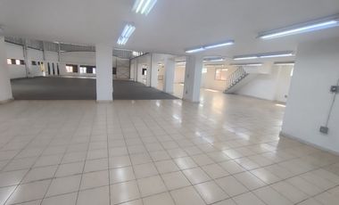 BODEGA EN ARRIENDO UBICADA EN BELLO S