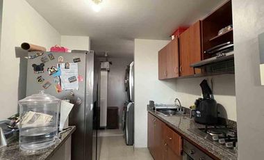 Se vende apartamento en Madrid, Condominio Campestre Alhambra