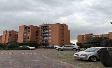 Se vende apartamento en Madrid, Condominio Campestre Alhambra