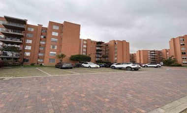 Se vende apartamento en Madrid, Condominio Campestre Alhambra