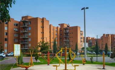 Se vende apartamento en Madrid, Condominio Campestre Alhambra
