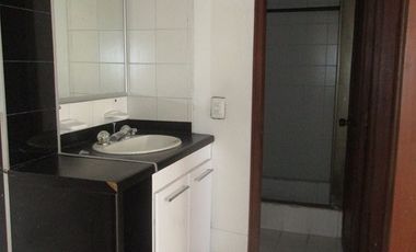 APARTAMENTO EN ARRIENDO EN AVENIDA LINDSAY