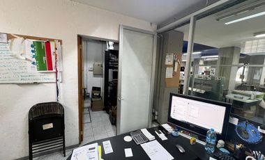 Rento local comercial 100mt con magnifica ubicación muy céntrico