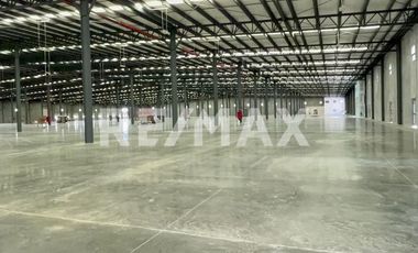 NAVE INDUSTRIAL EN RENTA DE 9,810 M2, EN MEXICALI B.C.