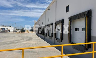 NAVE INDUSTRIAL EN RENTA DE 8,190 M2, MEXICALI
