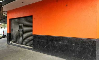 RENTO 3 LOCALES CON USO DE SUELO COMERCIAL FRENTE A PLAZA PORTAL TLALNEPANTLA.