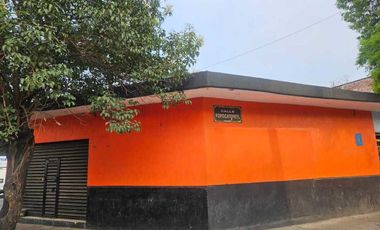 RENTO 3 LOCALES CON USO DE SUELO COMERCIAL FRENTE A PLAZA PORTAL TLALNEPANTLA.