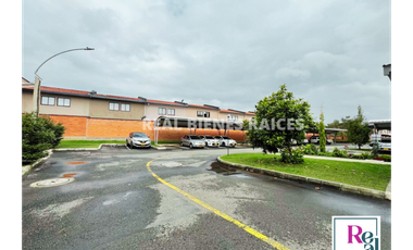 Casa en venta en unidad cerrada