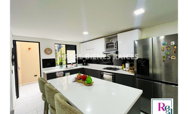 Casa en venta en unidad cerrada