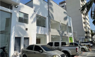 ALQUILA EDIFICIO EN VERSALLES CALI