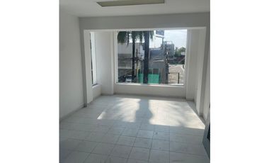 ALQUILA EDIFICIO EN VERSALLES CALI