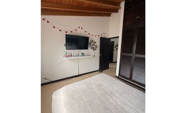 CASA EN VENTA EN ENVIGADO SECTOR LA SEBASTIANA TRANSVERSAL INTERMEDIA