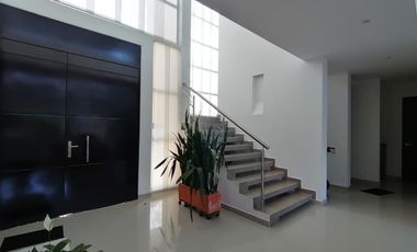VENDO HERMOSA CASA EN CHINAUTA ANTES DEL PEAJE CONJUNTO CERRADO