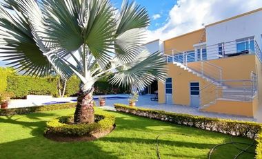 VENDO HERMOSA CASA EN CHINAUTA ANTES DEL PEAJE CONJUNTO CERRADO
