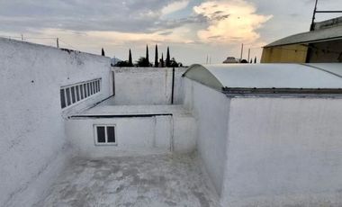 CASA EN VENTA EN JARDINES DEL VERGEL