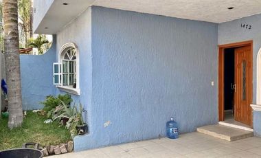 CASA EN VENTA EN JARDINES DEL VERGEL
