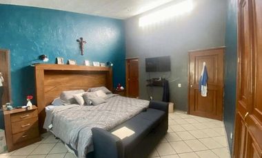 CASA EN VENTA EN JARDINES DEL VERGEL
