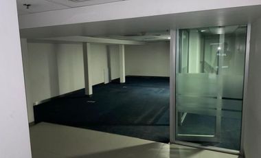 Renta Local Comercial de 550 m2, Paseo de la Reforma, Col Juárez