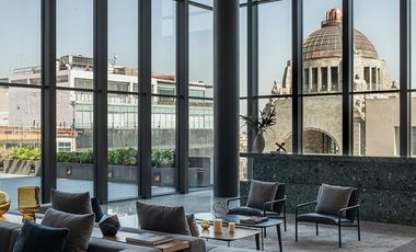 Oficina acondicionada en renta Downtown Reforma con terraza