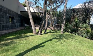 CASA EN RENTA EN BOSQUES DE LAS LOMAS