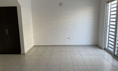 CASA EN RENTA LAS LOMAS GARCIA N.L