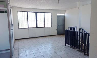 LOCAL  EN VENTA EN CALLE REVOLUCIÓN ZONA CENTRAL