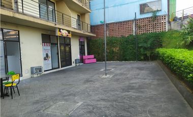 VENTA LOCAL COMERCIAL AV 30 DE AGOSTO PEREIRA
