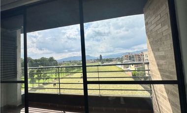 Bajo de precio apartamento en venta en cajica con doble balcón.