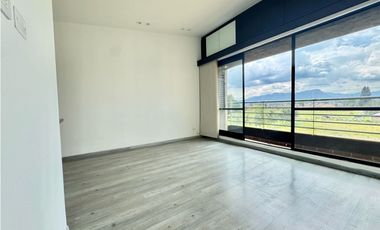 Bajo de precio apartamento en venta en cajica con doble balcón.