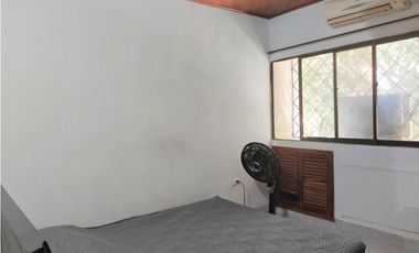 SE VENDE CASA DE DOS PISOS EN EL JARDN, SANTA MARTA