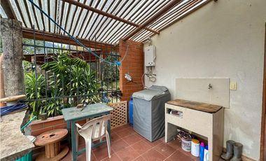 se vende casa finca campestre Guarne, sector la Clara  LM