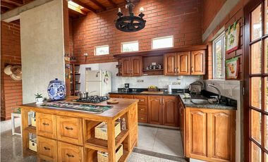 se vende casa finca campestre Guarne, sector la Clara  LM