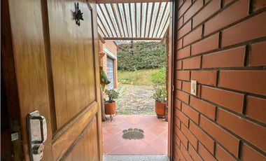 se vende casa finca campestre Guarne, sector la Clara  LM
