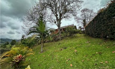 se vende casa finca campestre Guarne, sector la Clara  LM