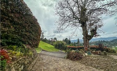 se vende casa finca campestre Guarne, sector la Clara  LM