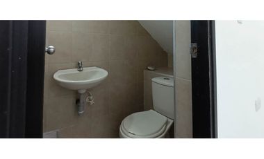 Local Comercial en Venta, Bello Andalucia cerca al Parque