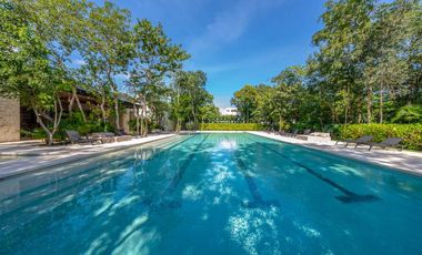 En venta: Casa Moderna en Residencial Valenia, Playa del Carmen