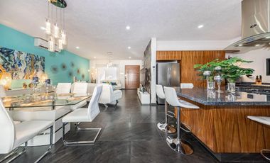 En venta: Casa Moderna en Residencial Valenia, Playa del Carmen