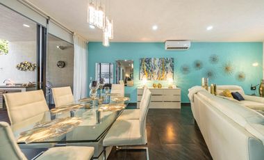 En venta: Casa Moderna en Residencial Valenia, Playa del Carmen