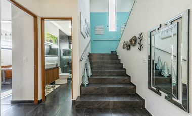En venta: Casa Moderna en Residencial Valenia, Playa del Carmen