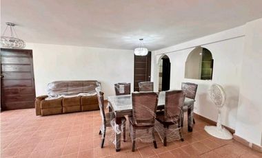 ALQUILER APARTAMENTO COCO DEL MAR CALLE 50 PH DON OSCAR 3 RECMARAS VV