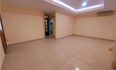 VENTA CASA AMPLIA VILLA DE LAS FUENTES EL DORADO