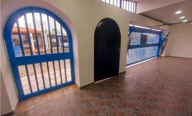 VENTA CASA AMPLIA VILLA DE LAS FUENTES EL DORADO