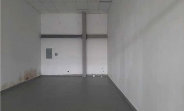 ALQUILO LOCAL COSTA VERDE UNIPLAZA 43MTS