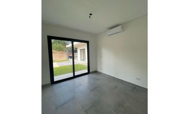 POSITIVE HOUSE IX - NAYADES- PINAMAR
